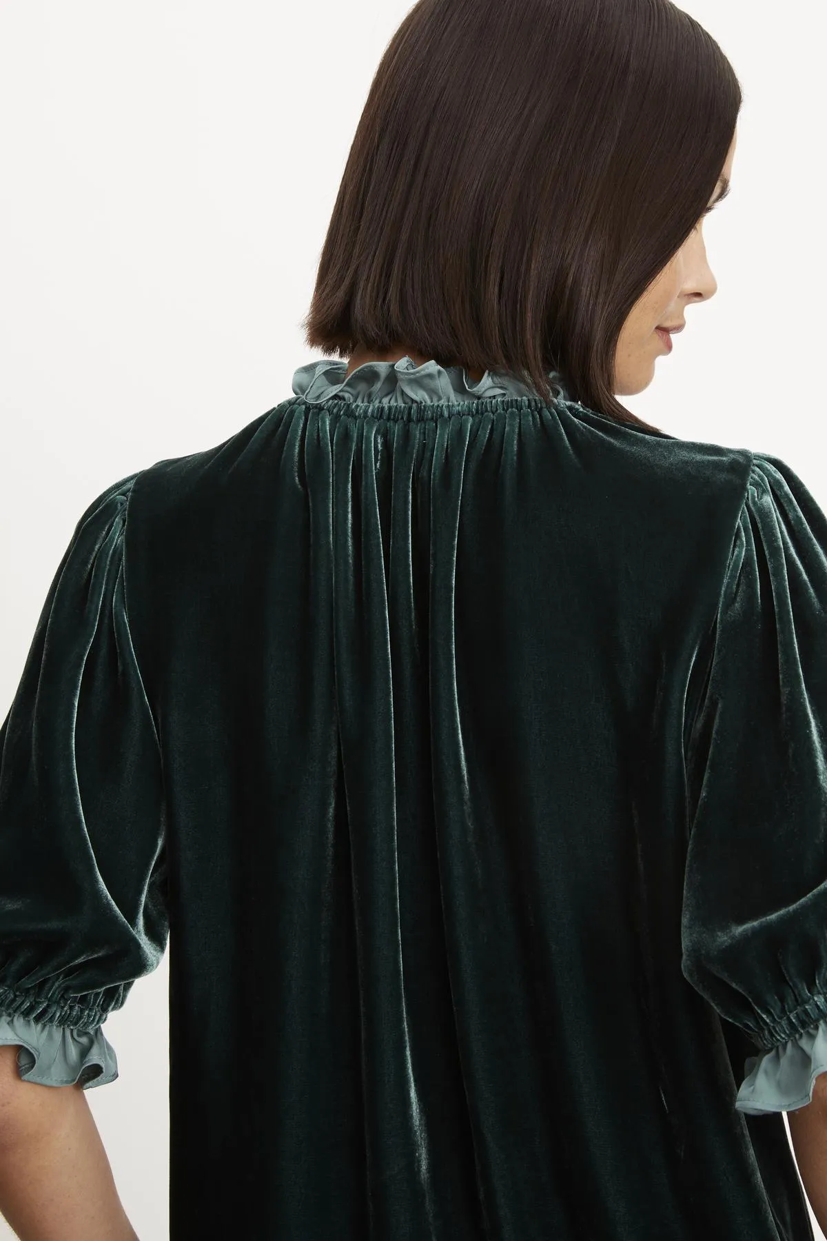 Luxurious VAL Silk Velvet Top for Stylish Elegance
