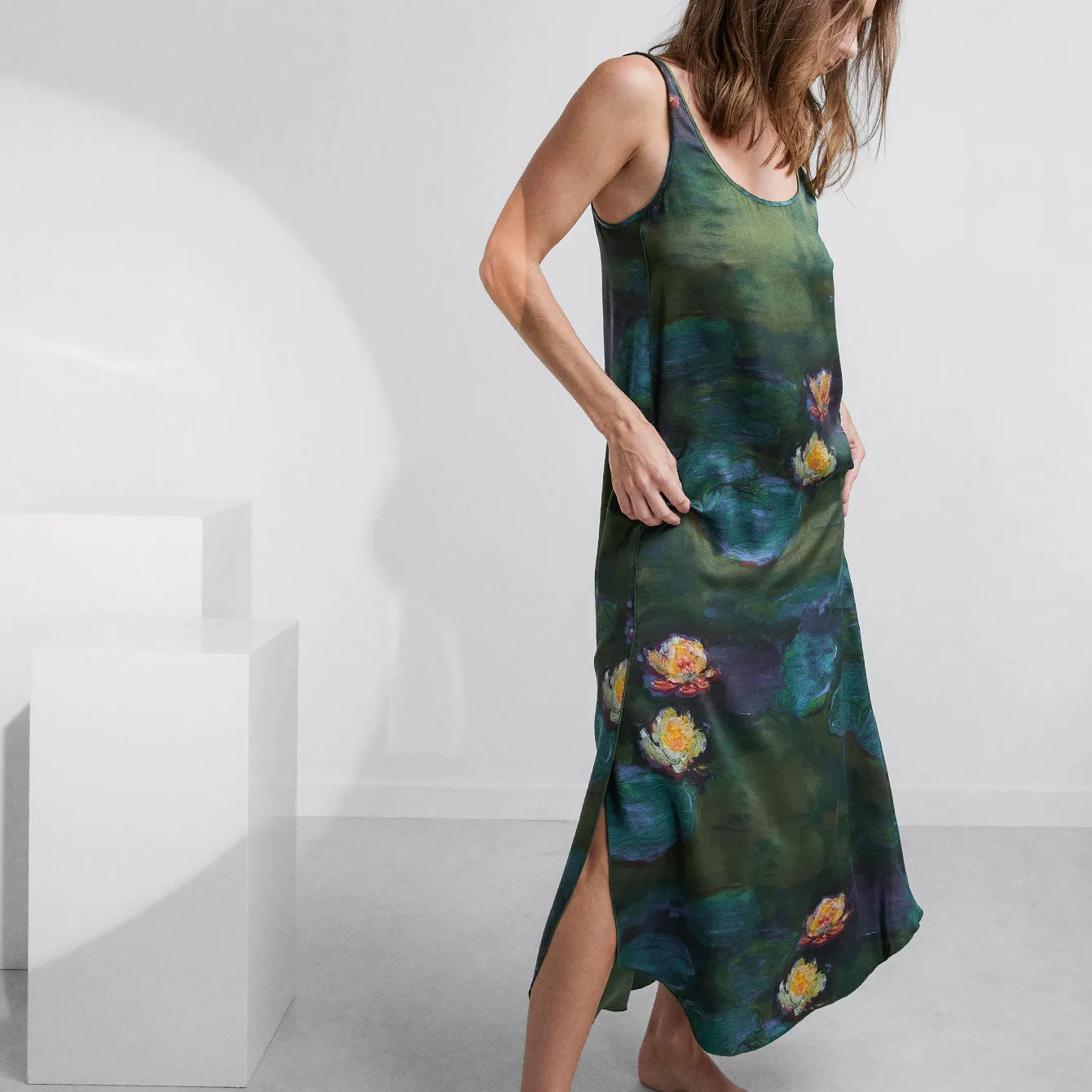 Silk Tulip Dress - Machine Washable, Elegant Design